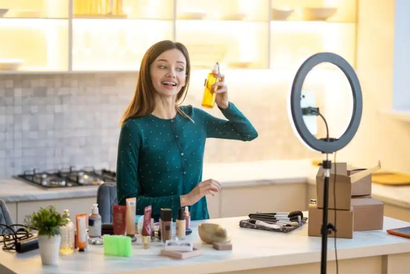 Wellness That Wows: The Best Tools for Building a Brand That Pops